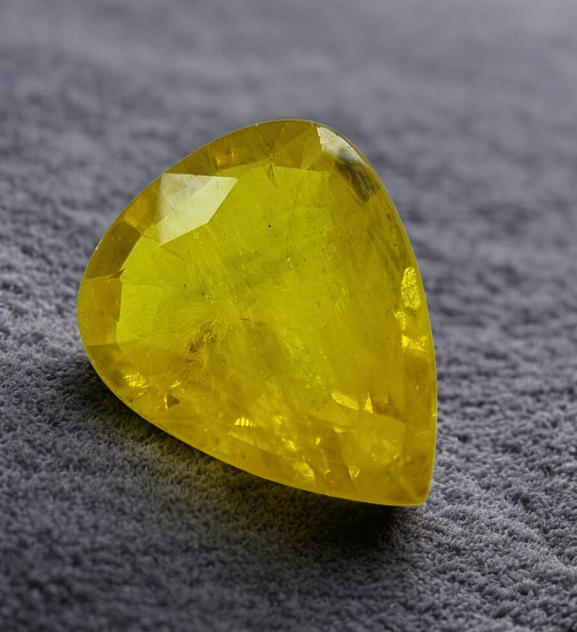 5.25 Cts Natural Thai Yellow Sapphire – Pear Faceted