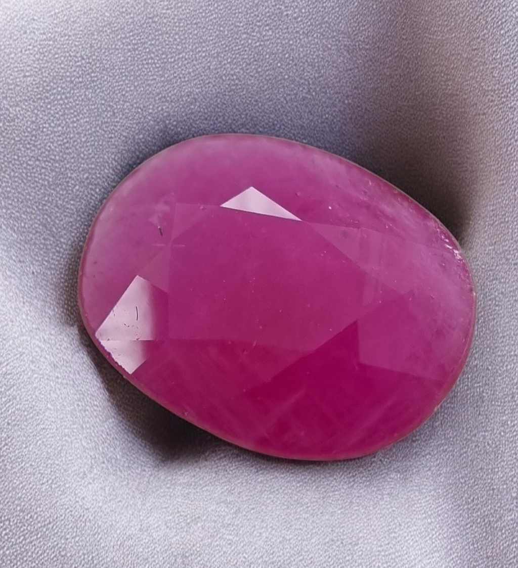 4.75 Cts Natural Mozambique Pink Ruby – Oval Cut