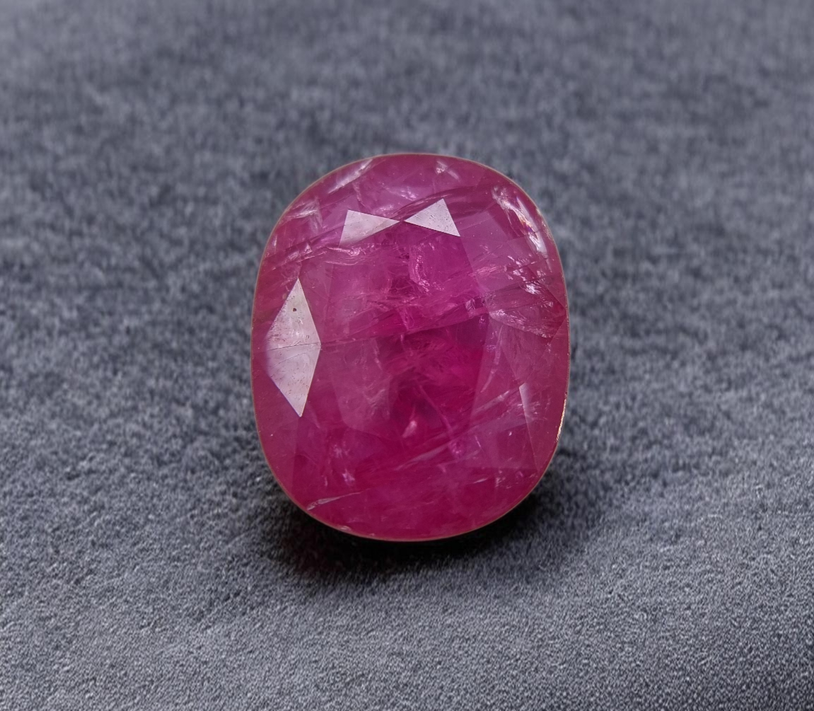 8.41 Cts Natural Madagascar Dark Pink Ruby – Oval Cut