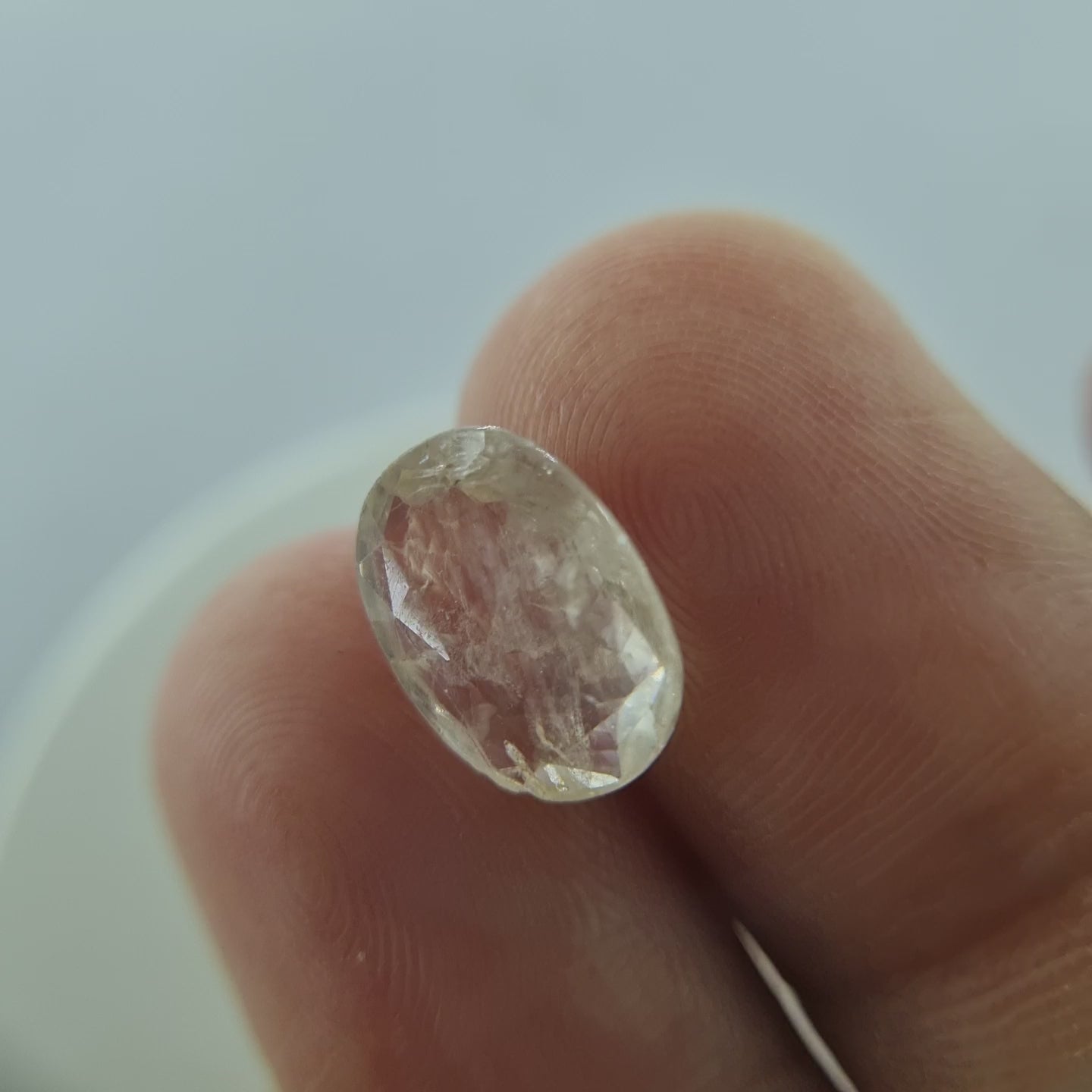 4.38 Cts Natural Ceylon Yellow Sapphire – Oval Cut